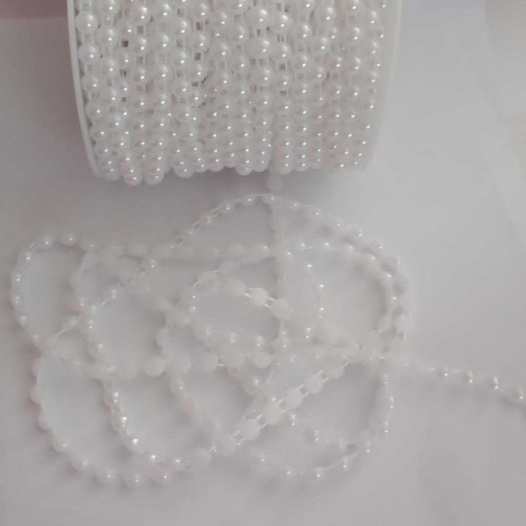 24349 MEIA PEROLA EM METRO 6MM BRANCO (M)